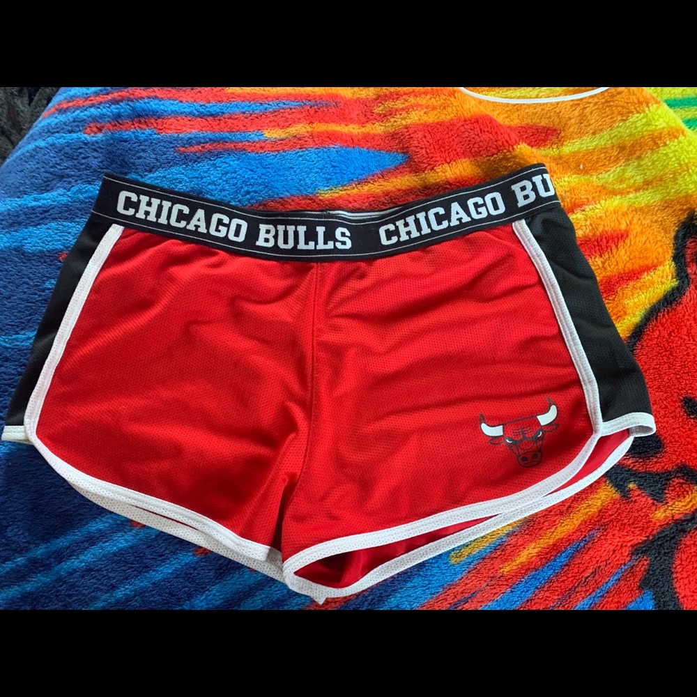 Chicago bulls short shorts